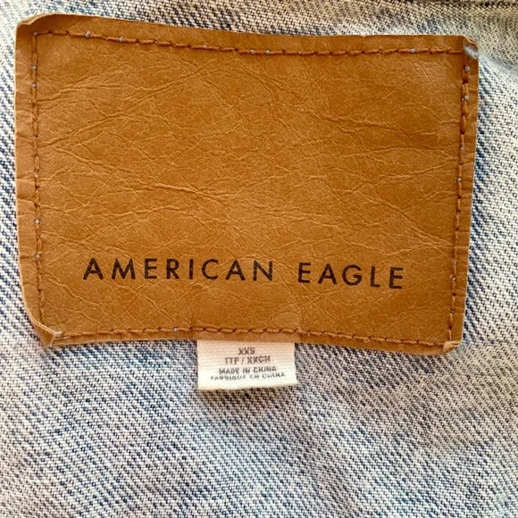 AMERICAN EAGLE Oversized Ripped Jean Jacket - Picture 3 of 4